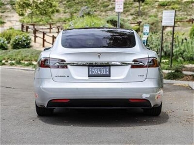 Used 2017 Tesla Model S 75 RWD image 4