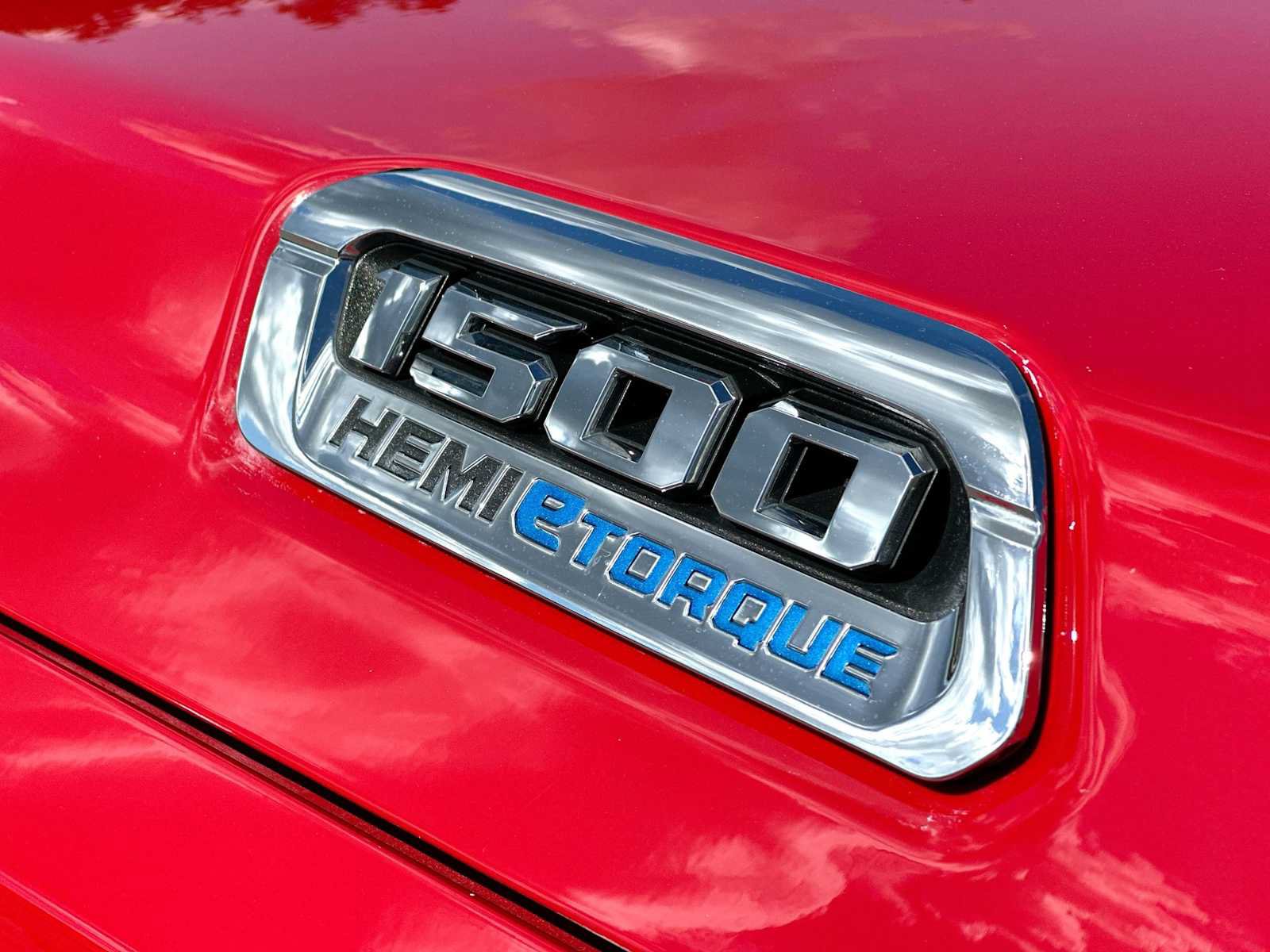 Used 2024 RAM 1500 Tradesman AWD/4WD image 15