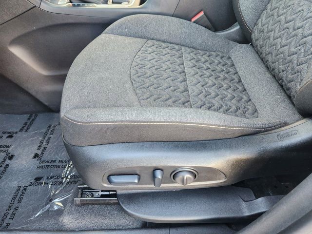 Used 2024 Chevrolet Equinox LT image 25