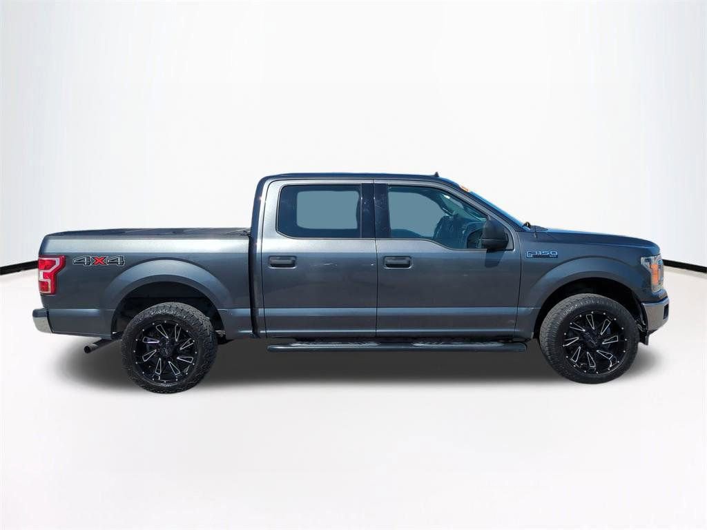 Used 2019 Ford F150 XLT image 4