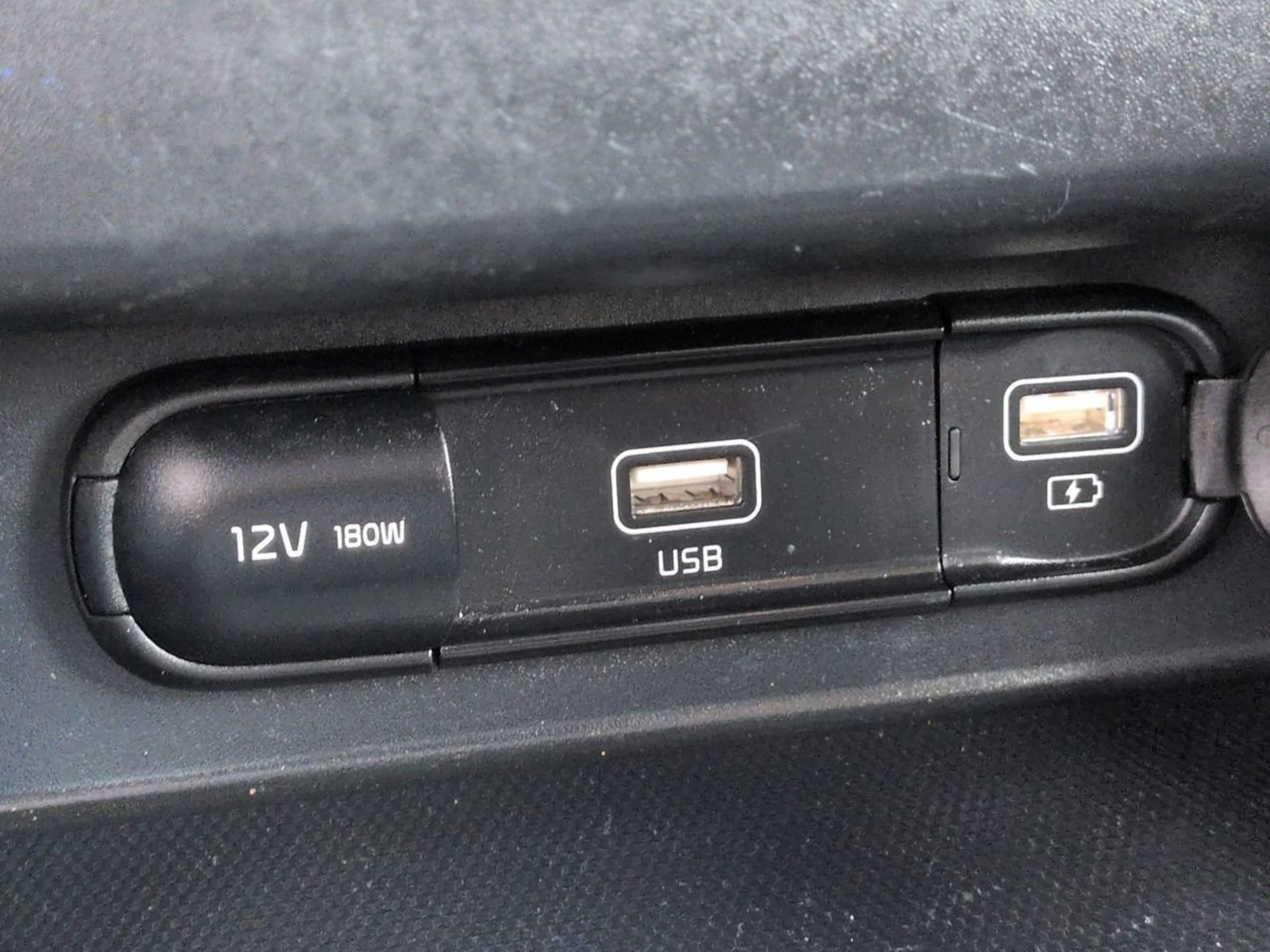 Used 2023 Kia Seltos S FWD image 25