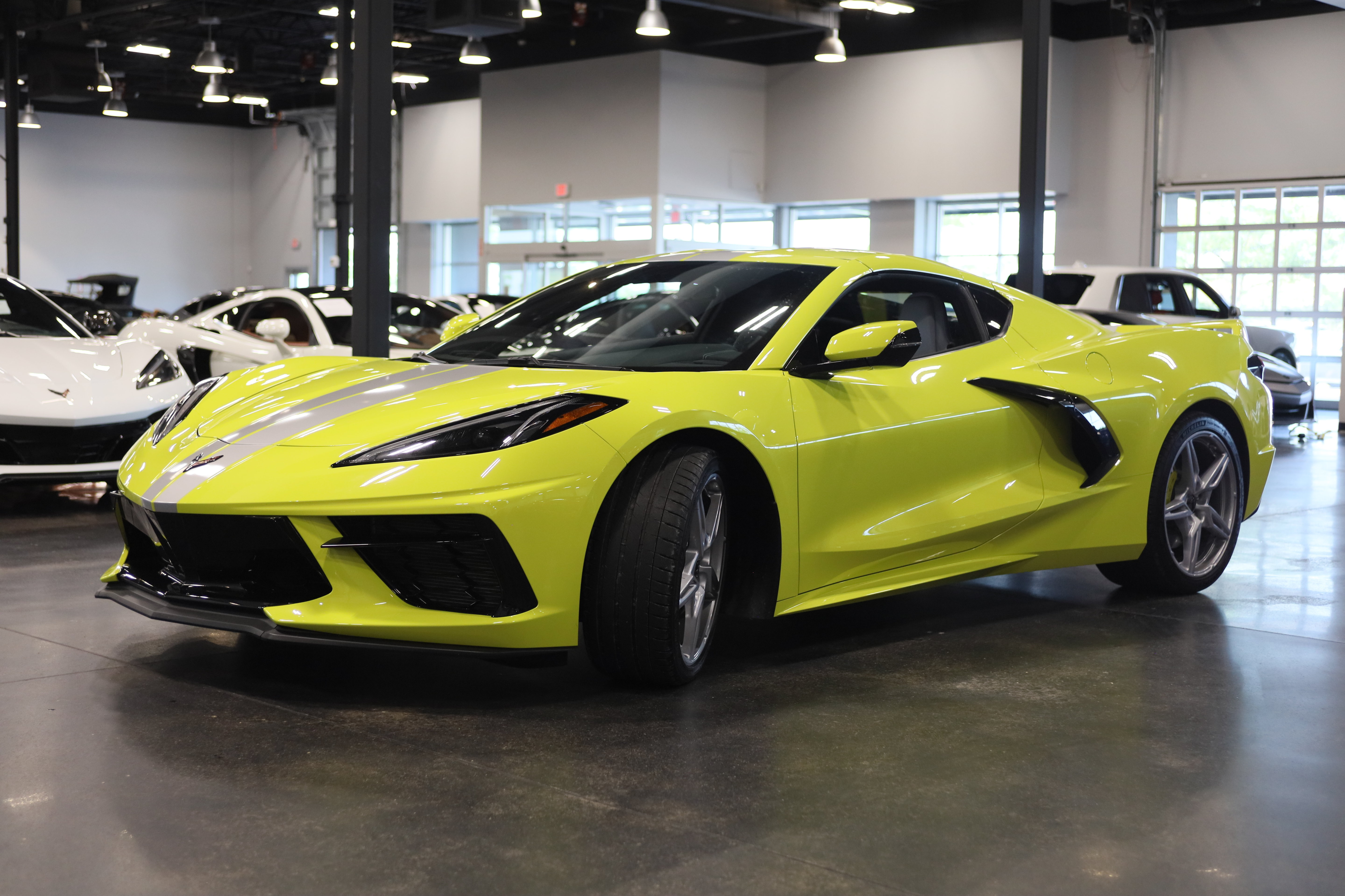 Used 2022 Chevrolet Corvette Stingray Coupe w/ Z51 Performance Package RWD image 3