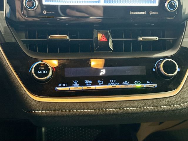 Used 2019 Toyota Corolla SE w/ SE Option Package FWD image 16