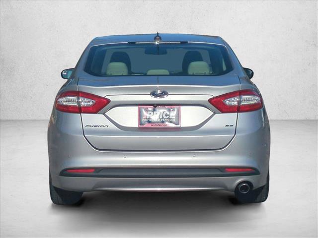 Used 2016 Ford Fusion SE FWD image 7