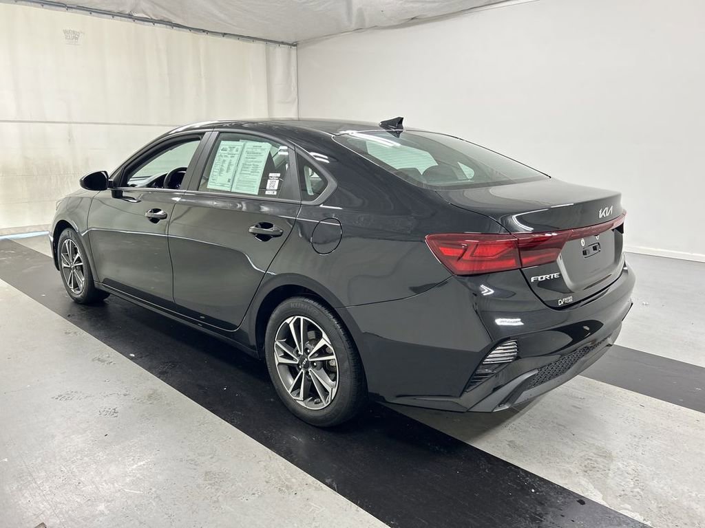 Certified 2023 Kia Forte LXS FWD image 7