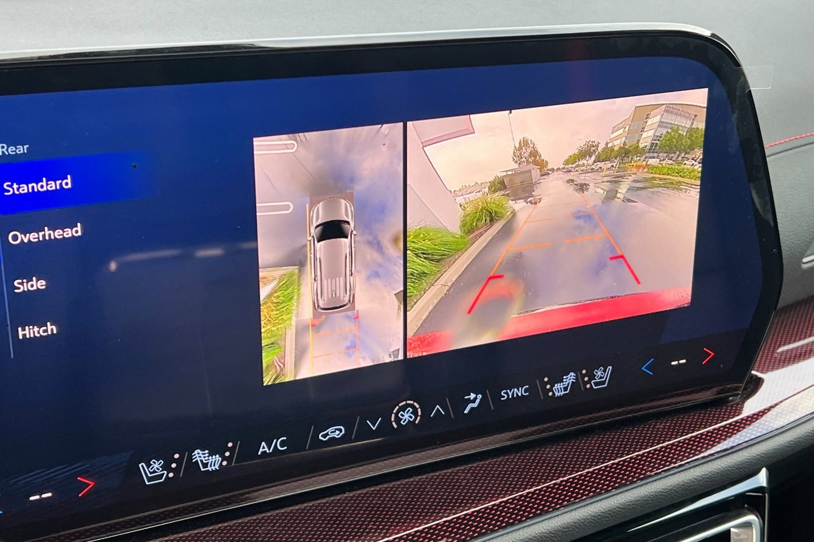 Certified 2024 Chevrolet Traverse RS w/ LPO, Floor Liner Package image 28