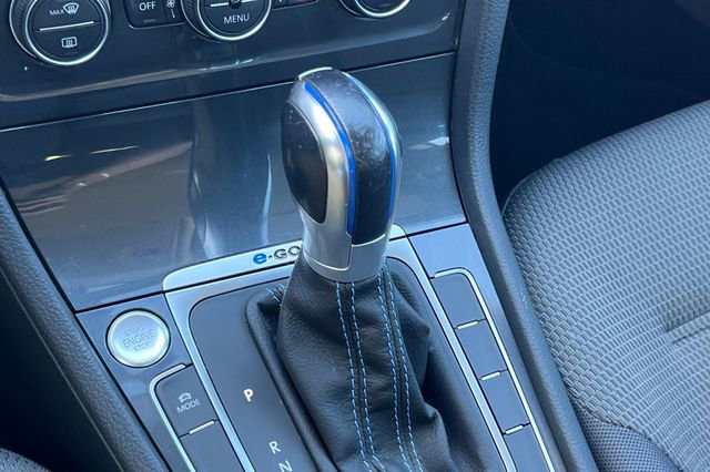 Used 2019 Volkswagen e-Golf SE image 24