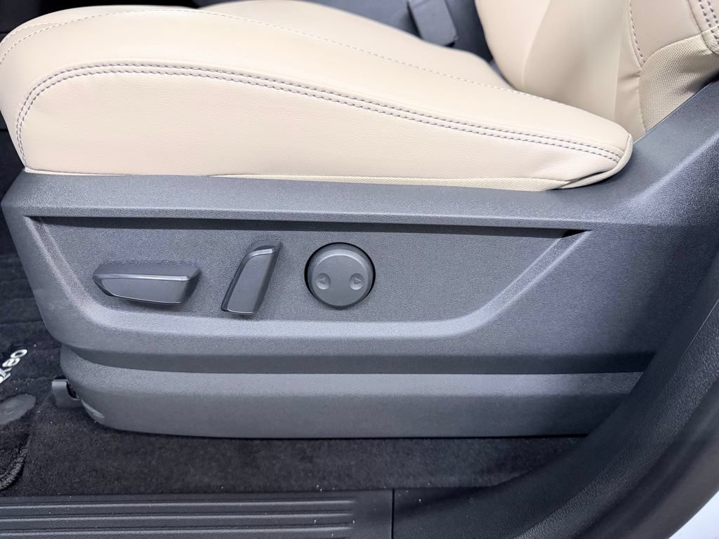 Certified 2026 INFINITI QX80 Pure RWD image 11