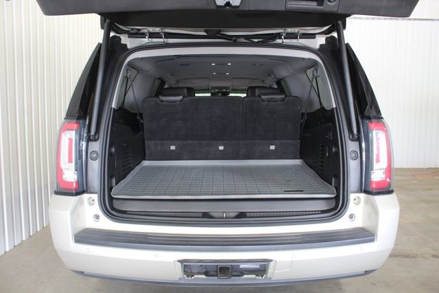 Used 2017 GMC Yukon XL SLT AWD/4WD image 7
