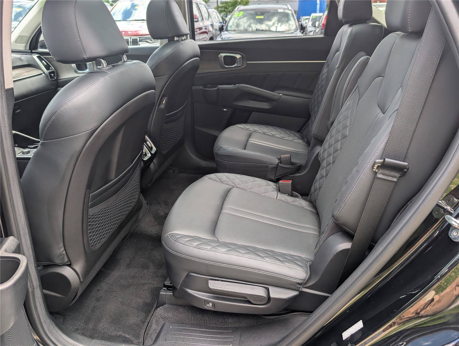 Used 2022 Kia Sorento SX Prestige AWD/4WD image 16