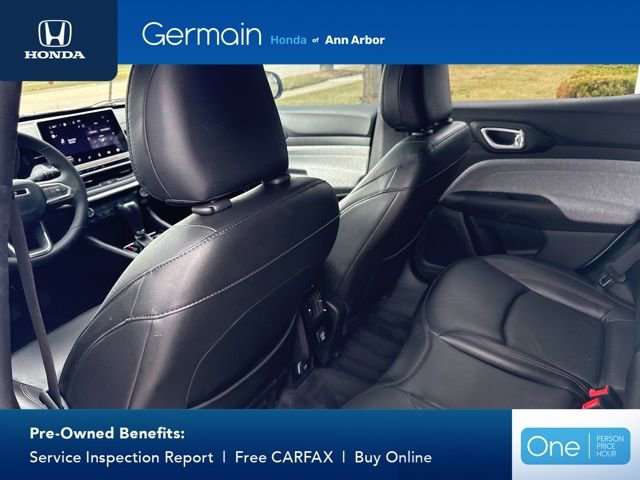 Used 2023 Jeep Compass Latitude AWD/4WD image 13