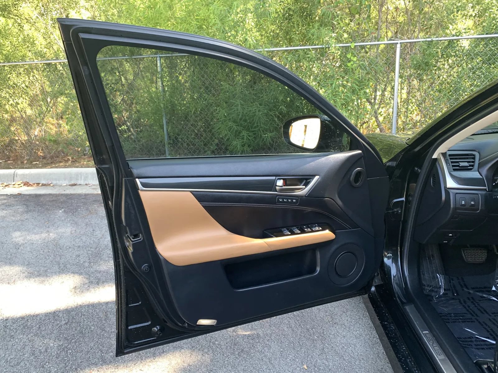 Used 2017 Lexus GS 200t RWD image 26