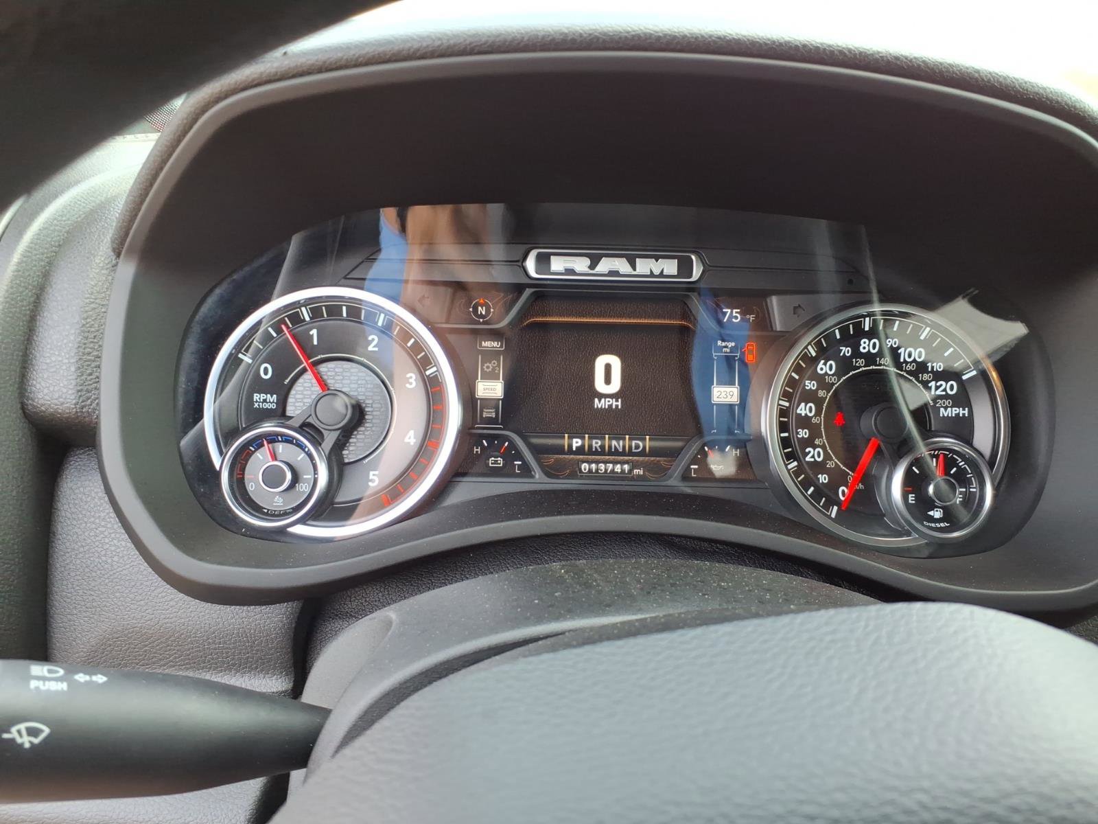 Used 2022 RAM 3500 Tradesman AWD/4WD image 14