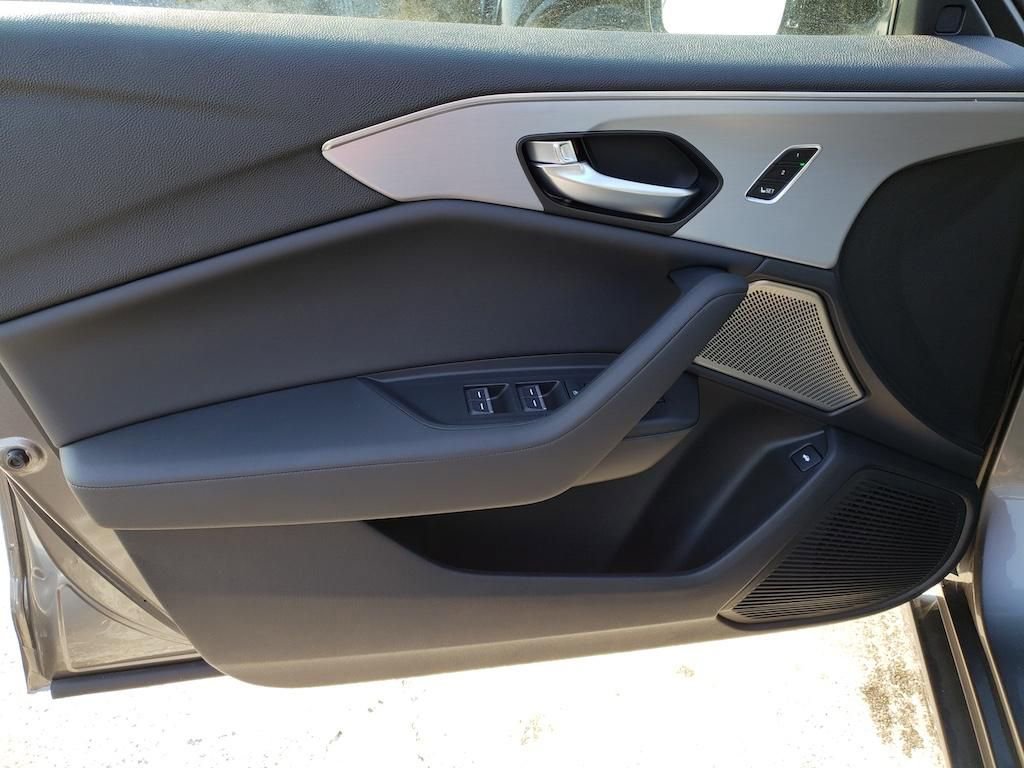 Certified 2025 Acura TLX w/ Technology Package image 19