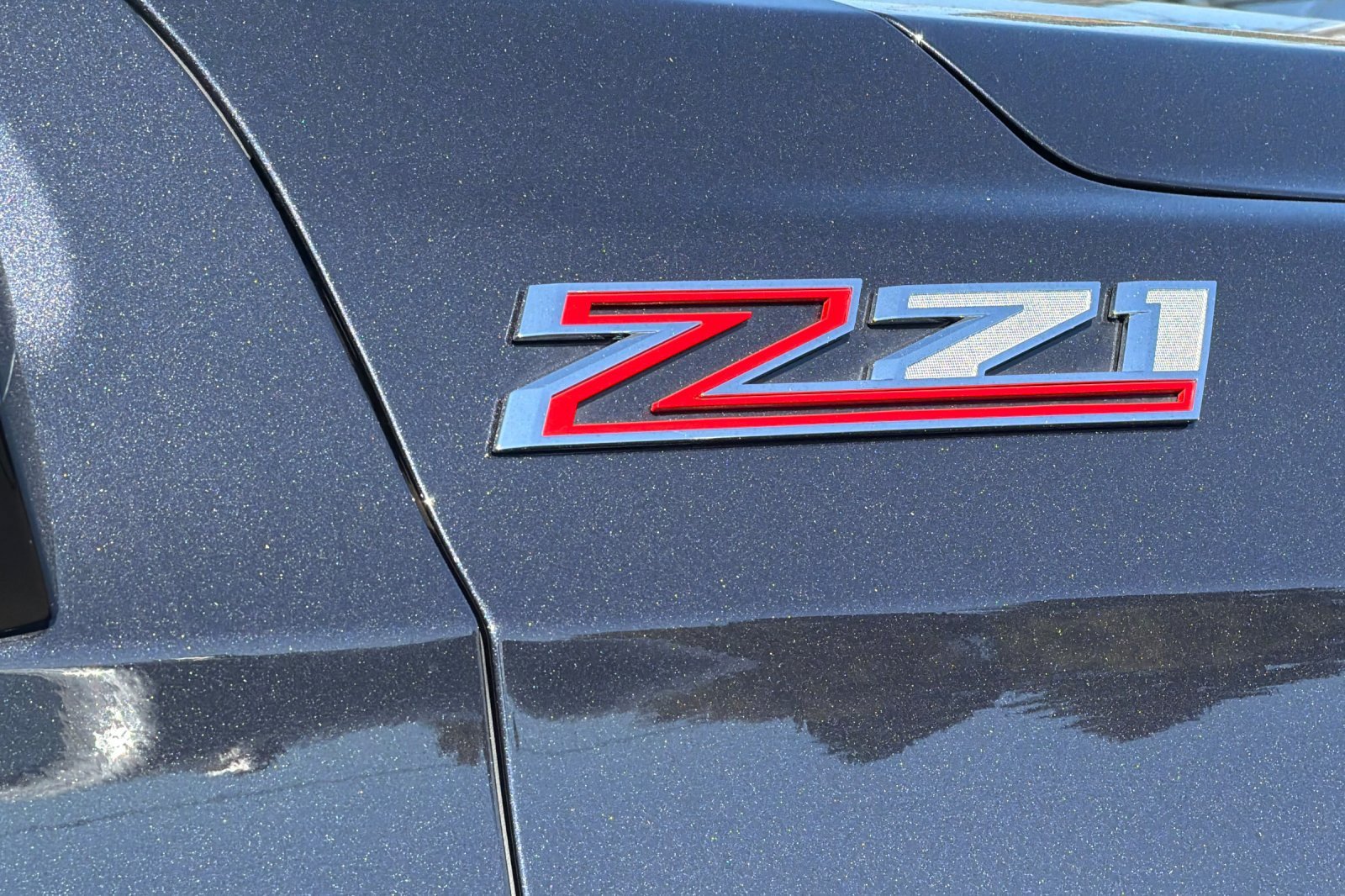 Used 2025 Chevrolet Suburban Z71 AWD/4WD image 25
