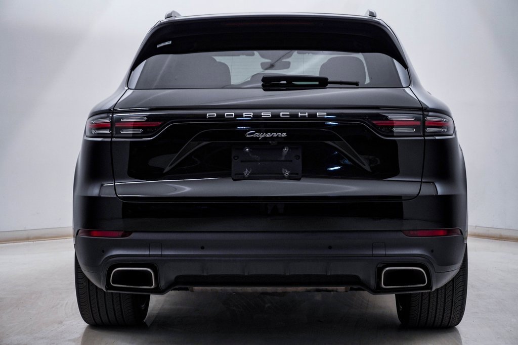 Certified 2022 Porsche Cayenne image 10