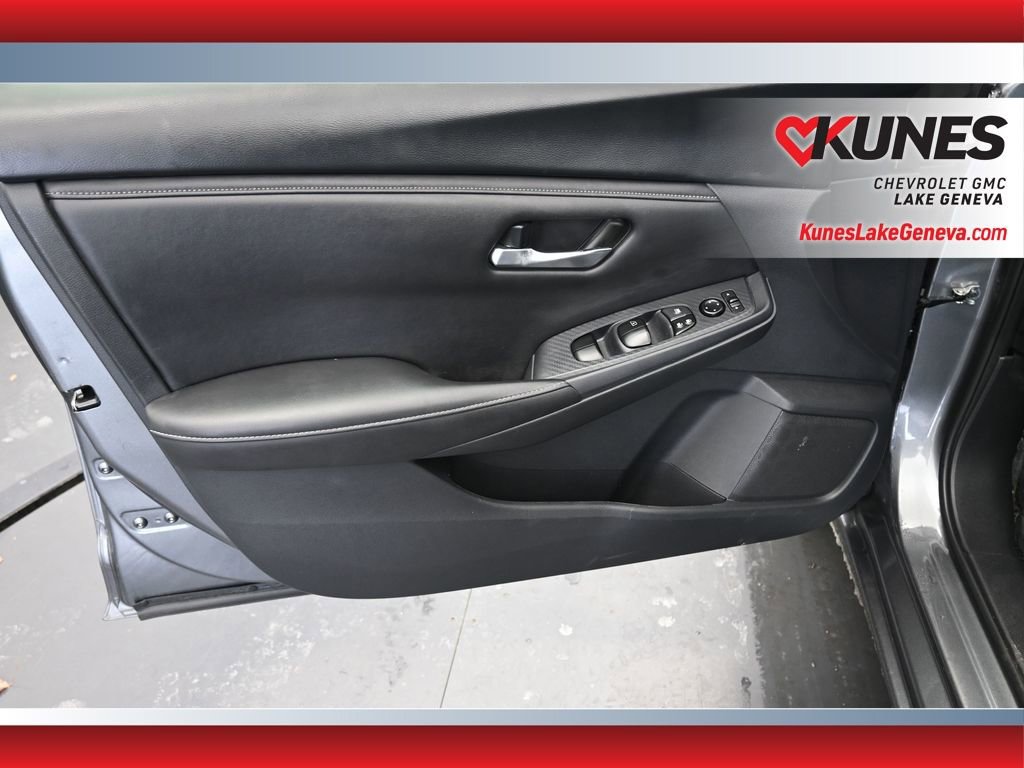 Used 2024 Nissan Sentra SV image 16