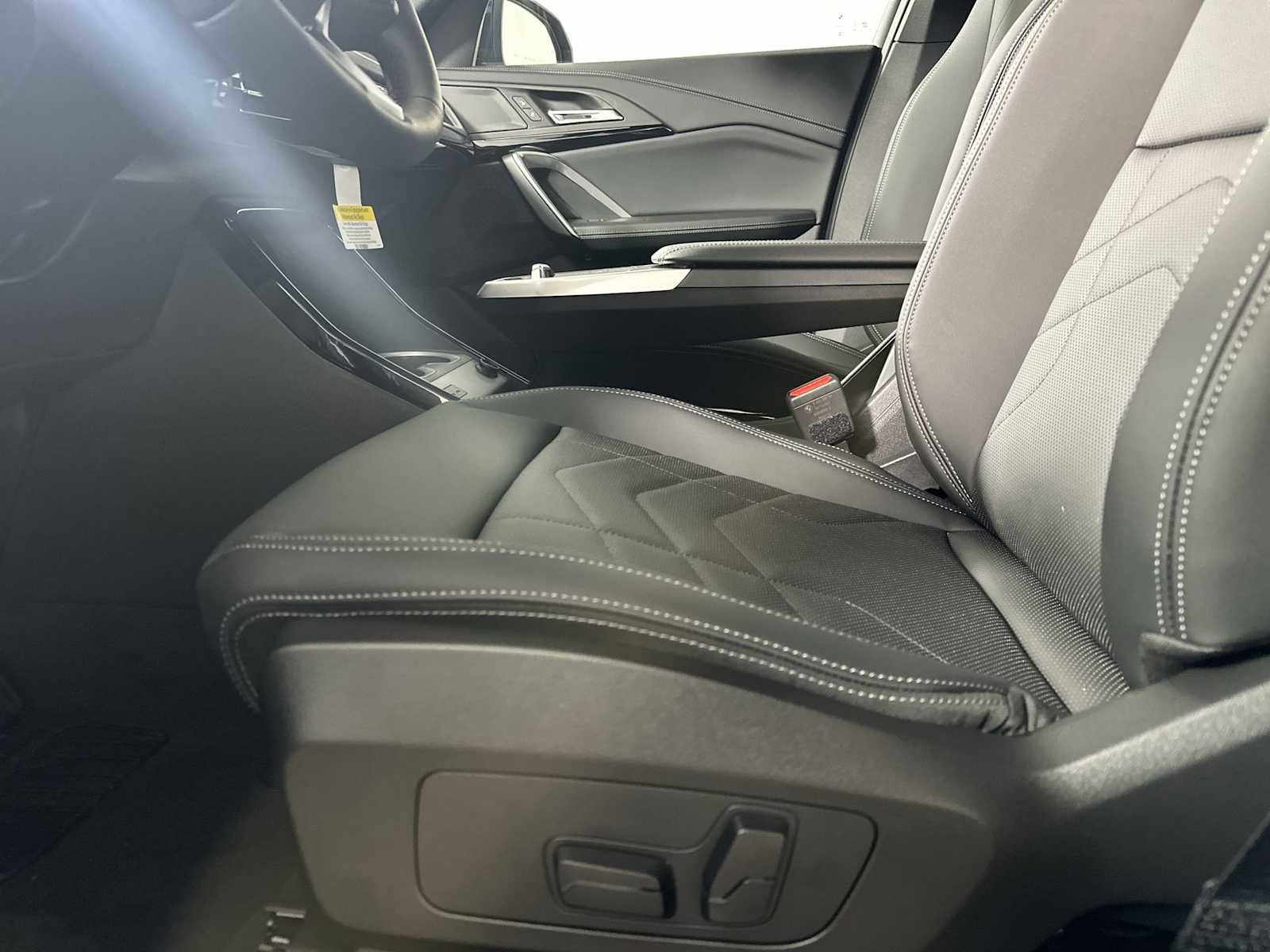 New 2026 BMW X1 xDrive28i w/ Convenience Package image 12