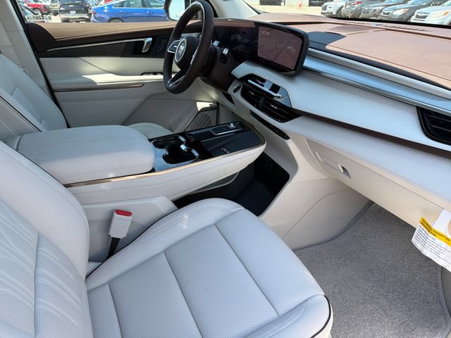 New 2026 Buick Enclave Avenir w/ Super Cruise Package FWD image 21