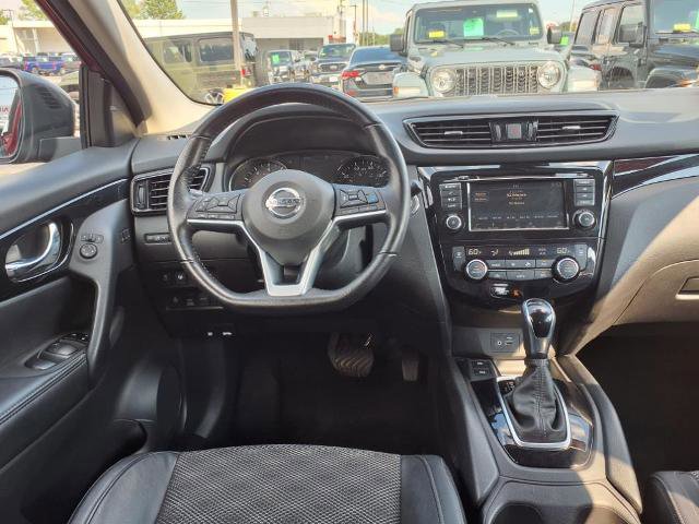 Certified 2022 Nissan Rogue Sport SV w/ Technology Package image 8