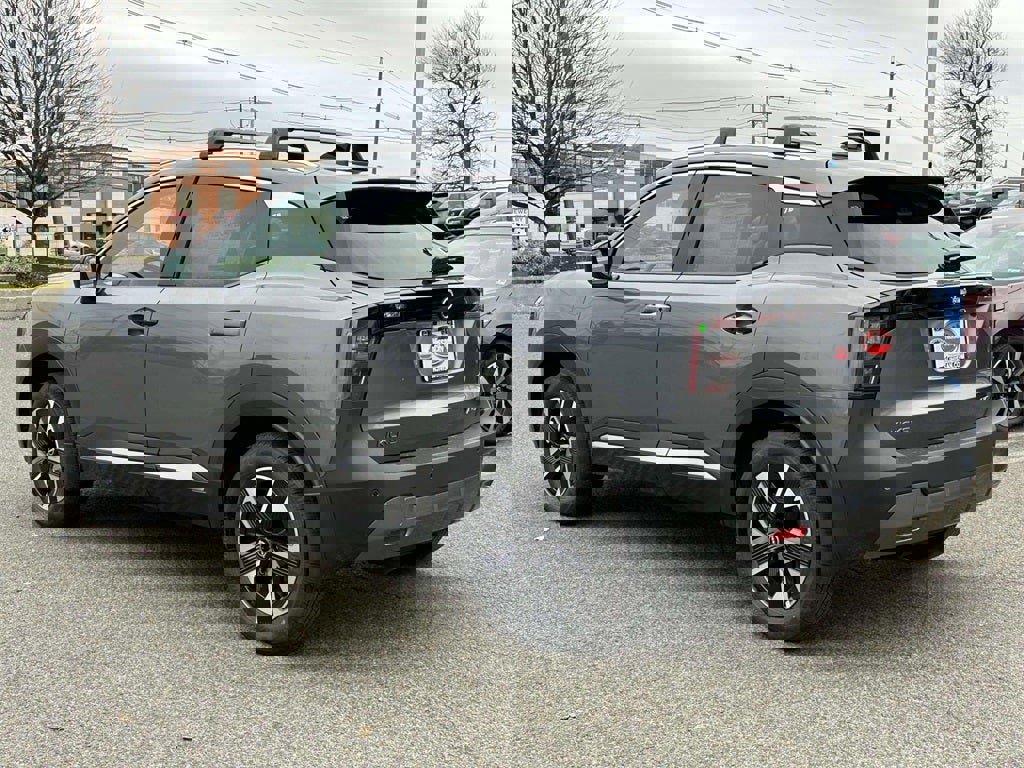 New 2026 Nissan Kicks SV w/ Charging Package image 6