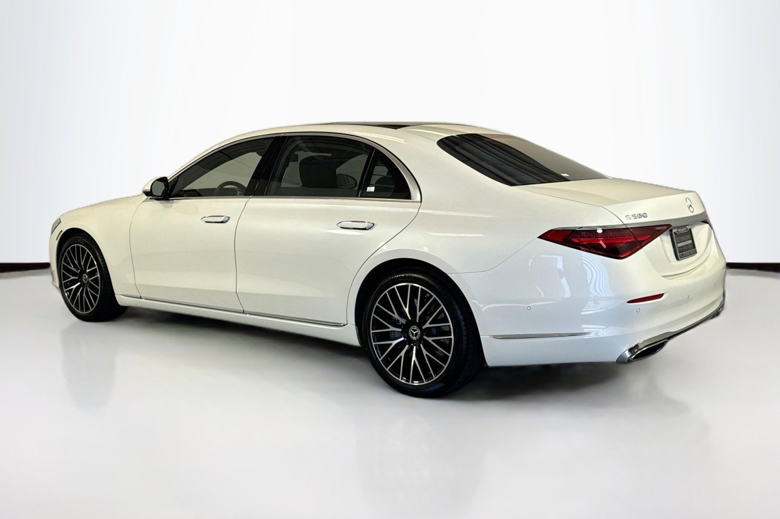 Used 2023 Mercedes-Benz S 580 4MATIC Sedan image 7