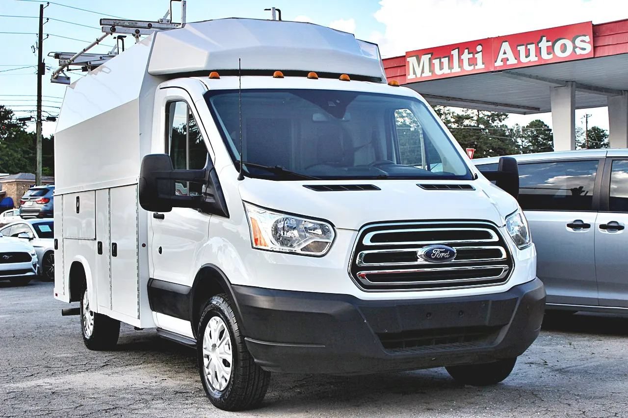 Used 2019 Ford Transit 350 138 w/ Exterior Upgrade Package RWD image 24