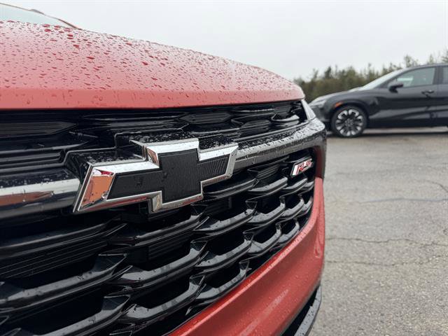 Used 2024 Chevrolet Trax RS FWD image 40