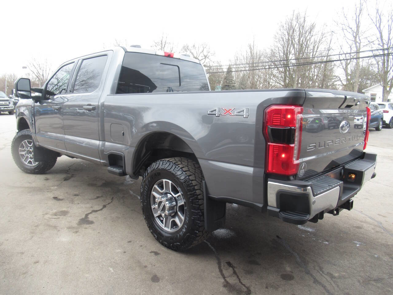 Used 2024 Ford F250 Lariat w/ Snow Plow Prep Package image 14