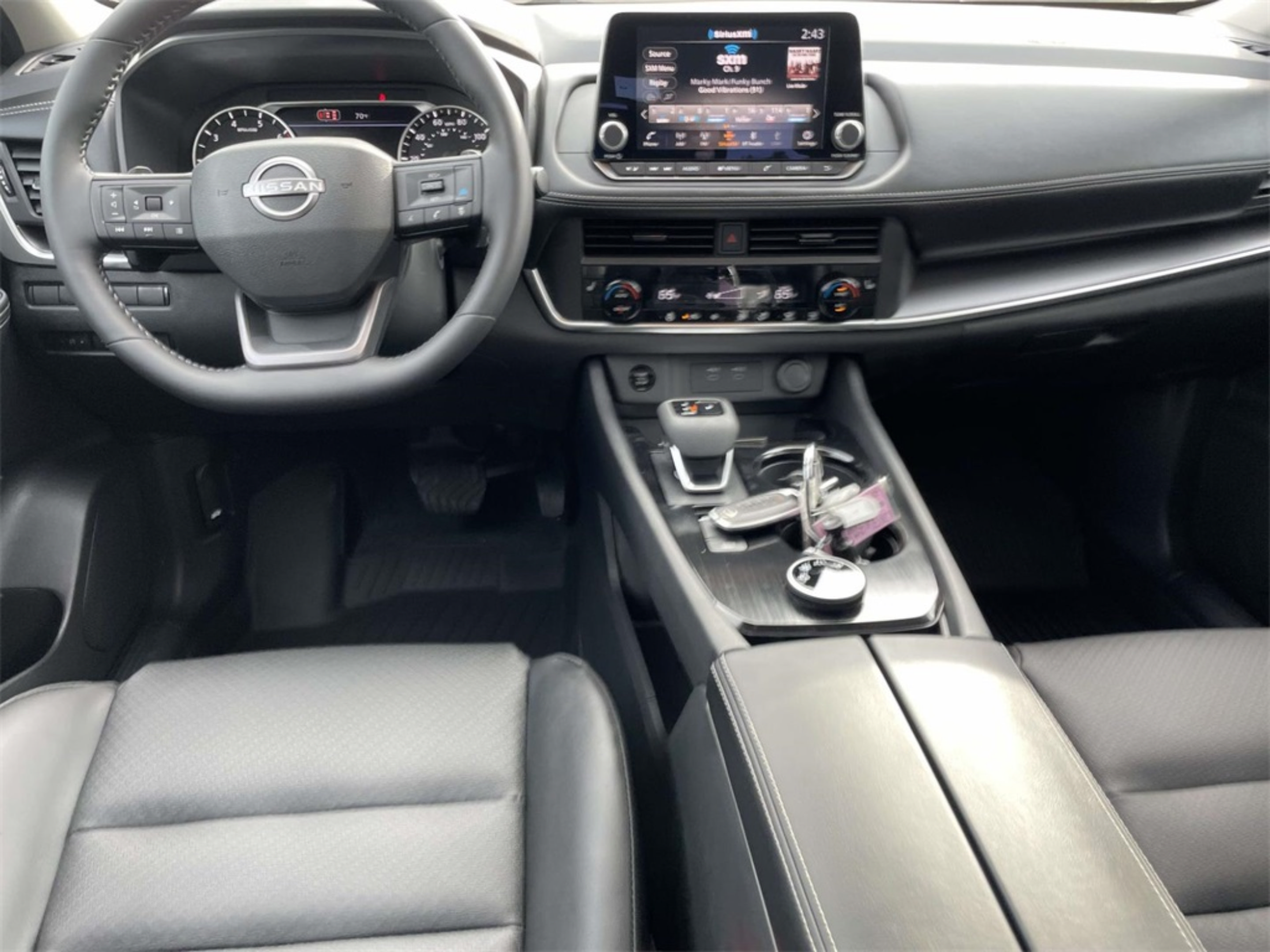 New 2026 Nissan Rogue Dark Armor AWD/4WD image 13