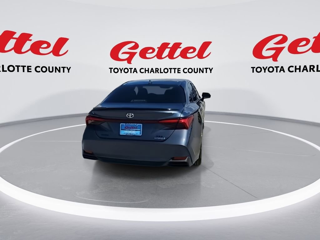 Used 2020 Toyota Avalon XSE image 7