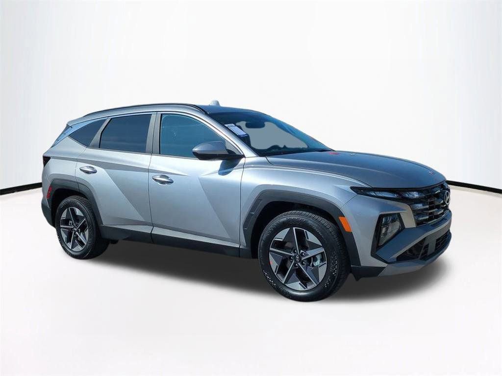 New 2026 Hyundai Tucson SEL image 2