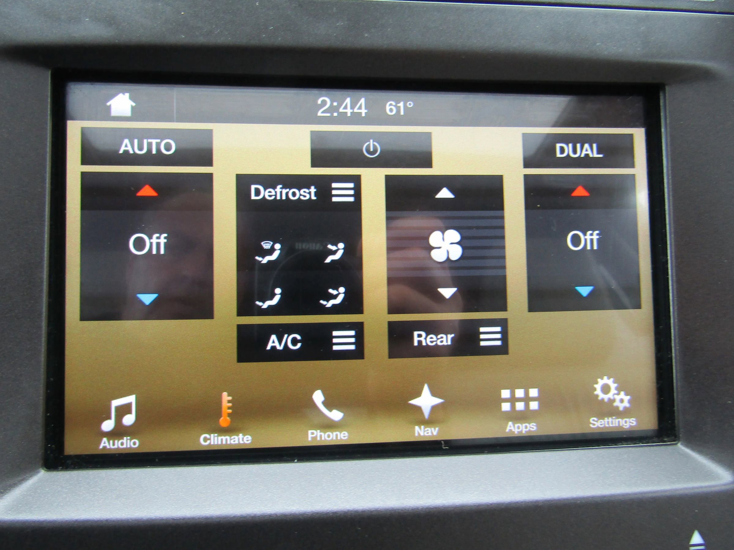 Used 2016 Lincoln Navigator L Select AWD/4WD image 35