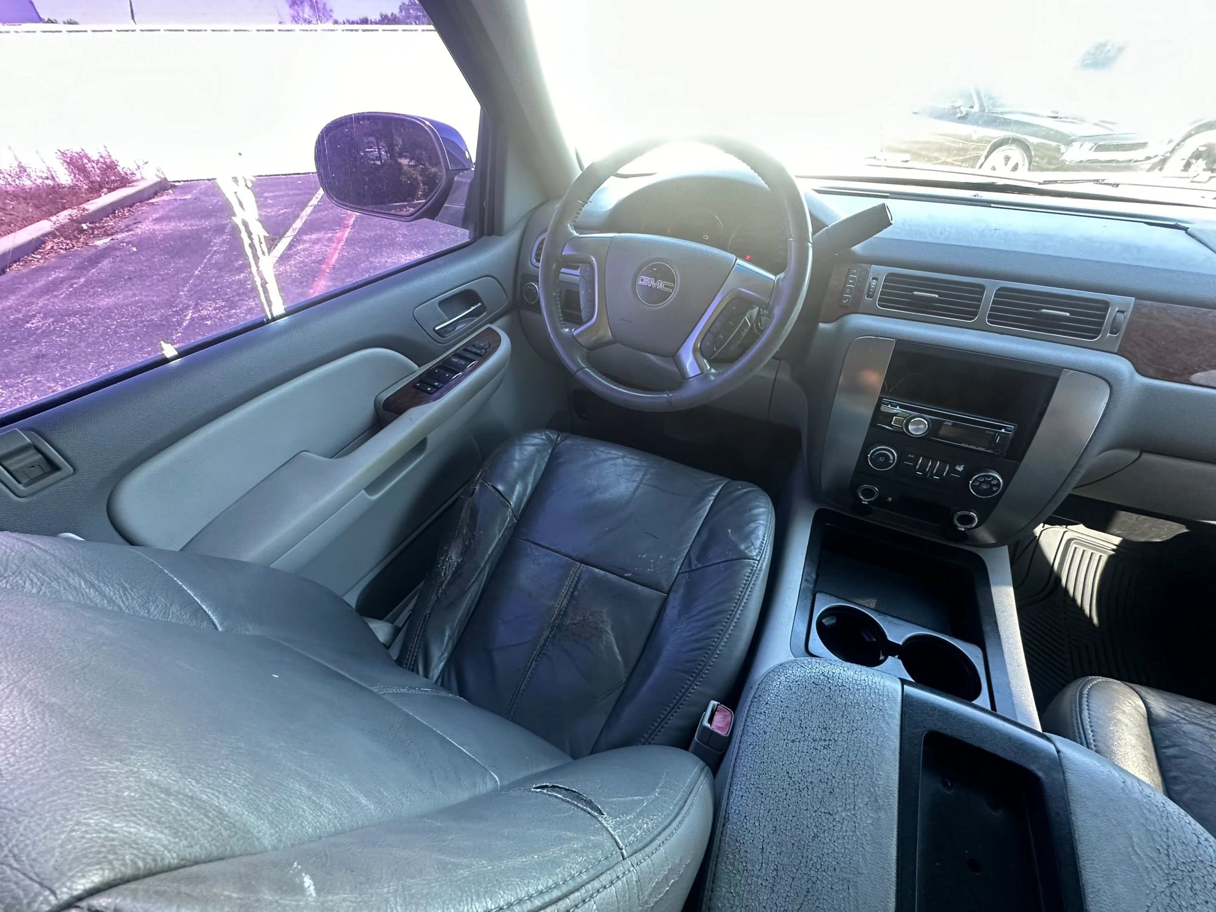 Used 2007 GMC Yukon XL SLE image 16