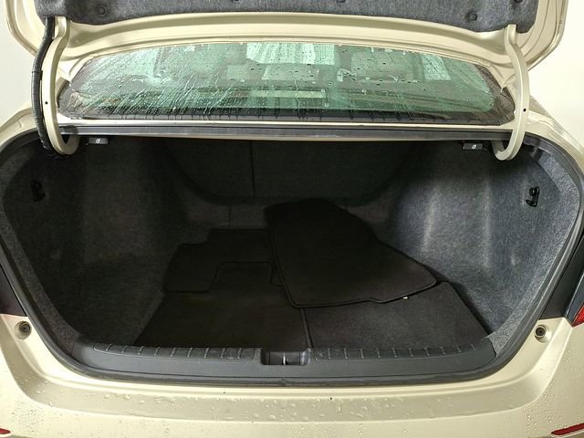 Used 2018 Honda Accord Touring image 31