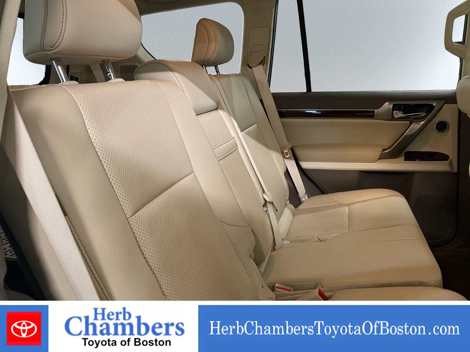 Used 2018 Lexus GX 460 Luxury AWD/4WD image 13