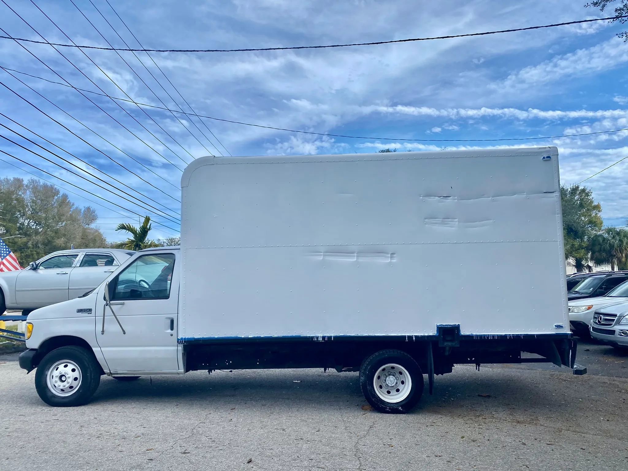 Used 1996 Ford E-350 and Econoline 350 RWD image 3