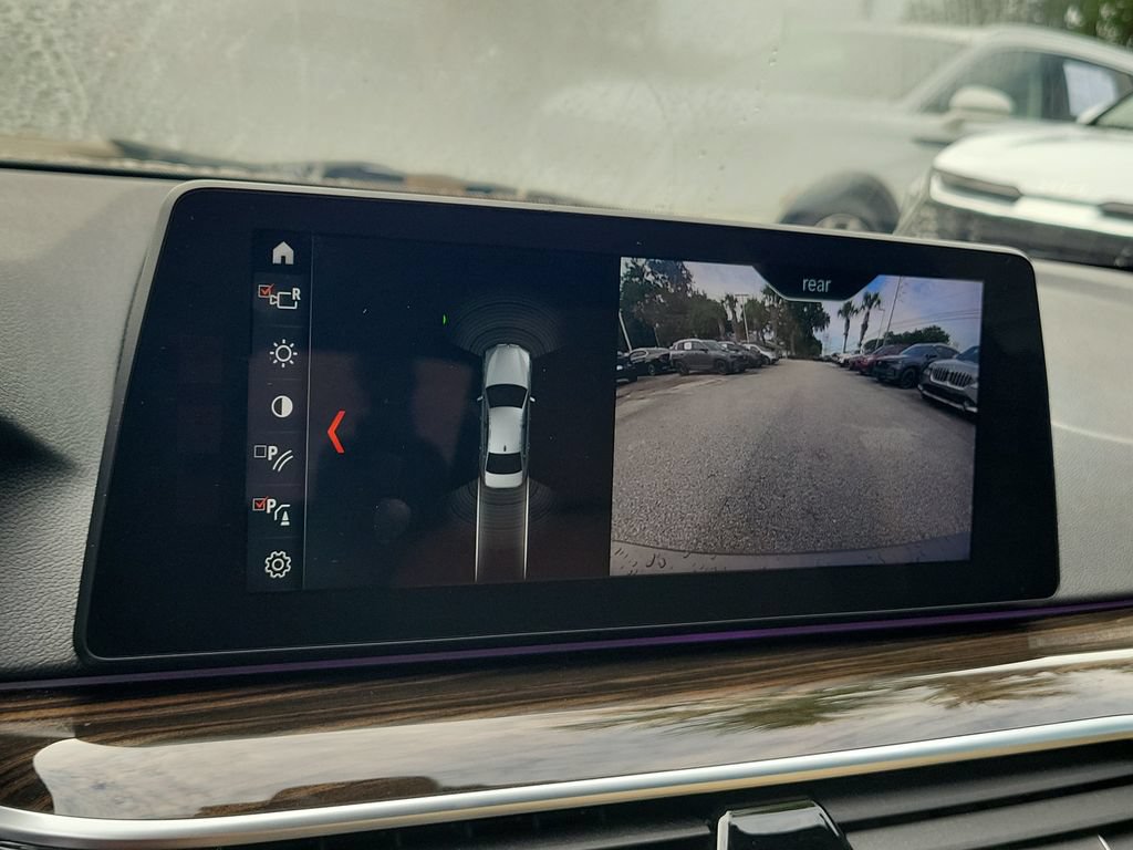 Used 2018 BMW 530i RWD image 30