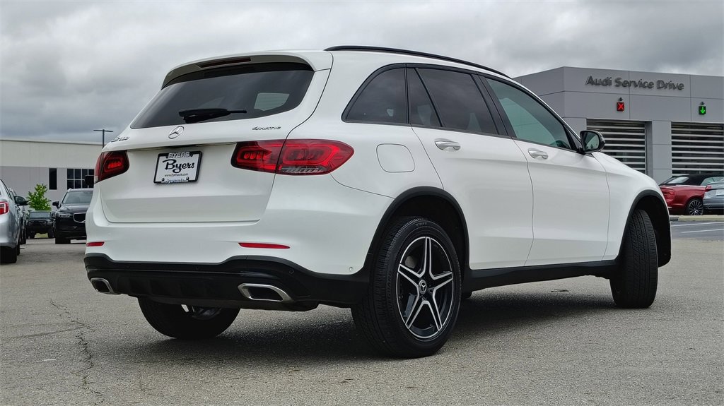 Used 2022 Mercedes-Benz GLC 300 4MATIC image 3
