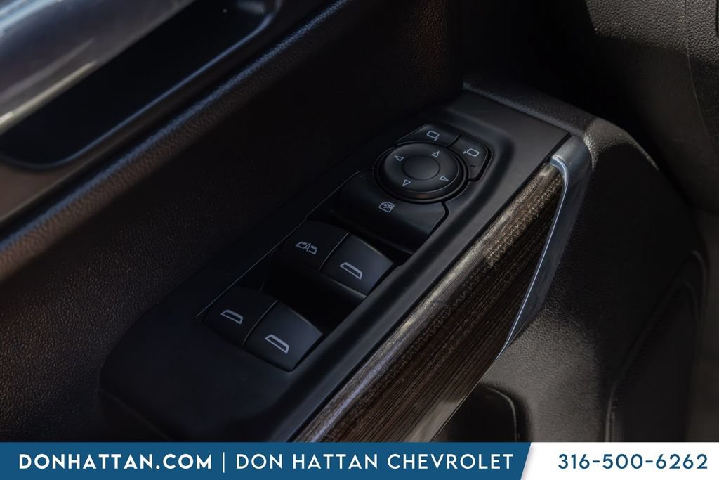 Used 2021 Chevrolet Silverado 1500 RST AWD/4WD image 13