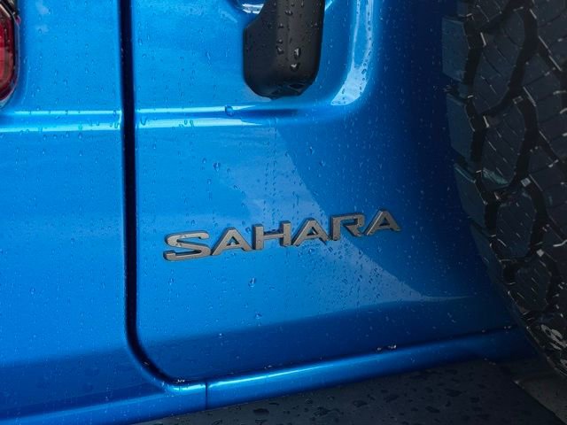 New 2026 Jeep Wrangler Sahara w/ Dual Top Group image 8