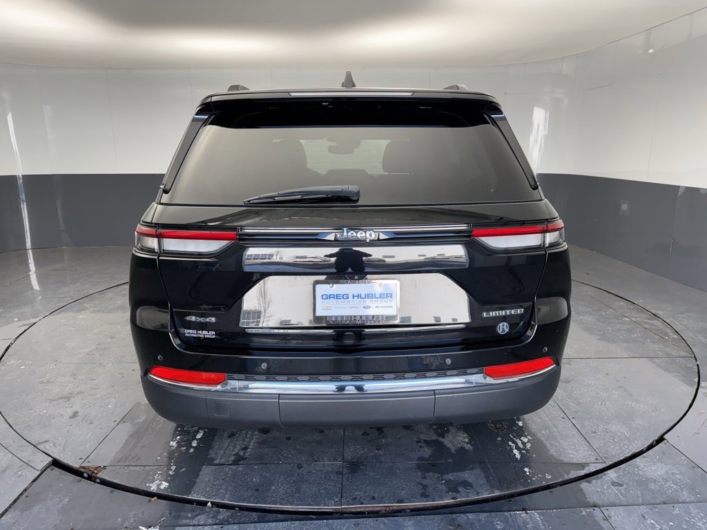 Used 2022 Jeep Grand Cherokee Limited image 11