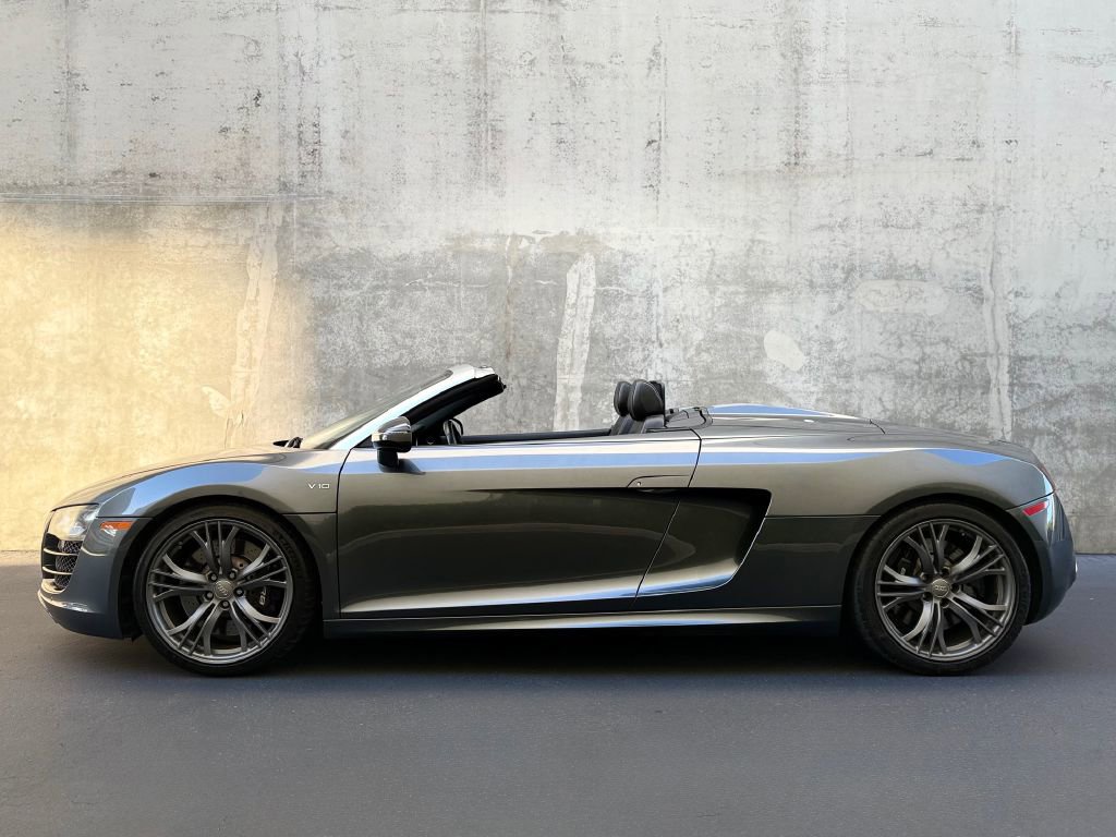 Used 2012 Audi R8 V10 image 11