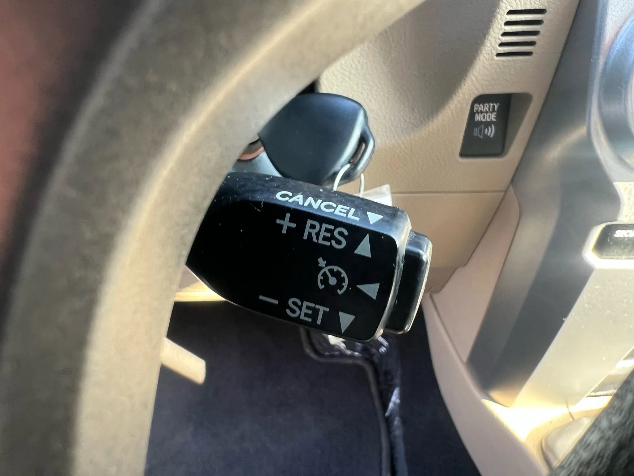 Used 2013 Toyota 4Runner SR5 image 44