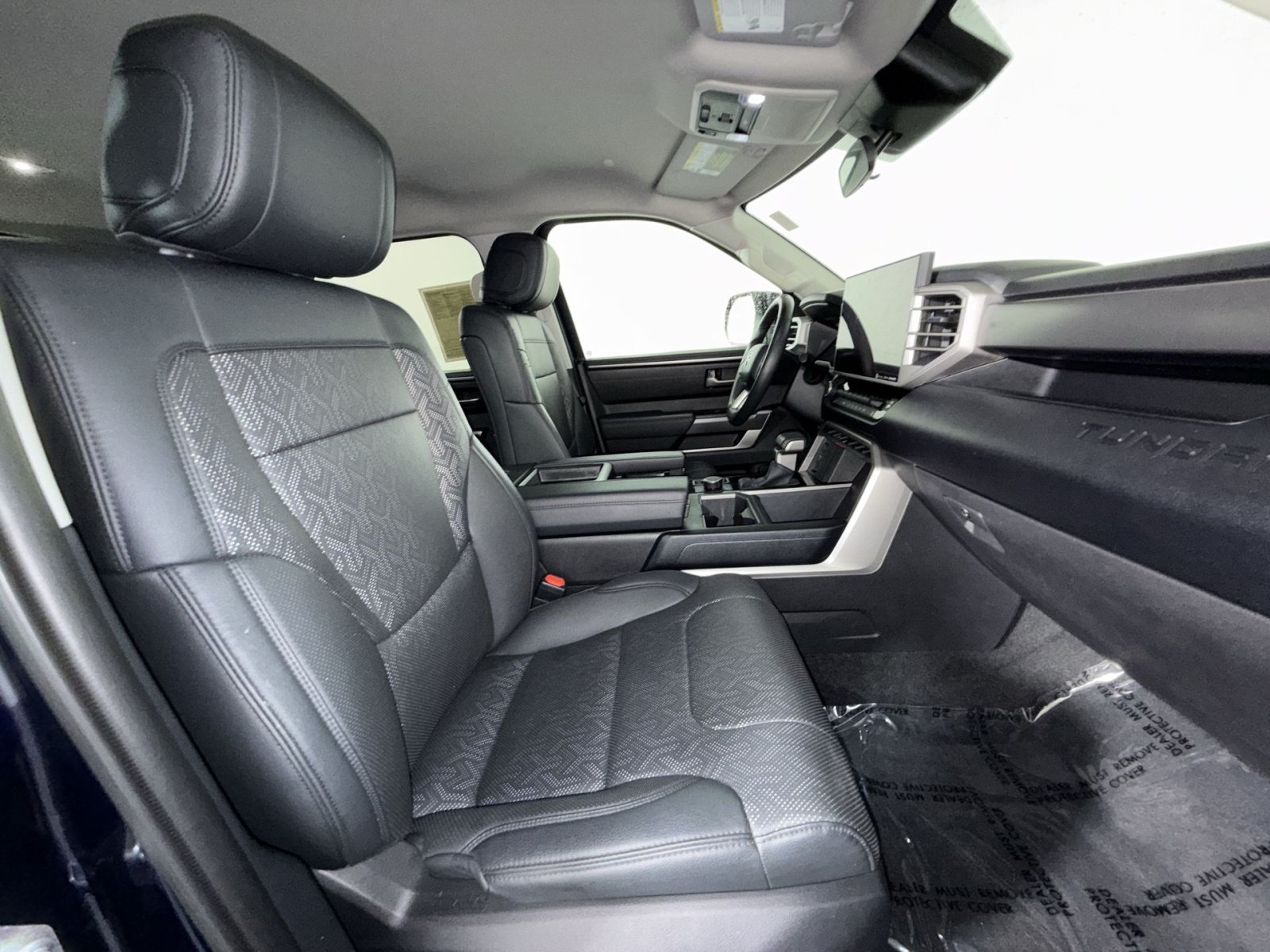 Used 2024 Toyota Tundra SR5 w/ SR5 Premium Package AWD/4WD image 27