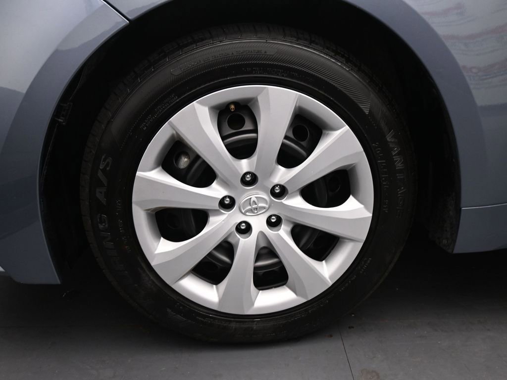 Used 2024 Toyota Corolla LE image 14