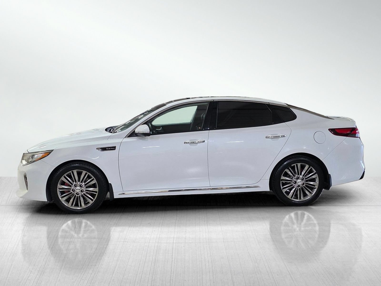 Used 2018 Kia Optima SX w/ Technology Package FWD image 4