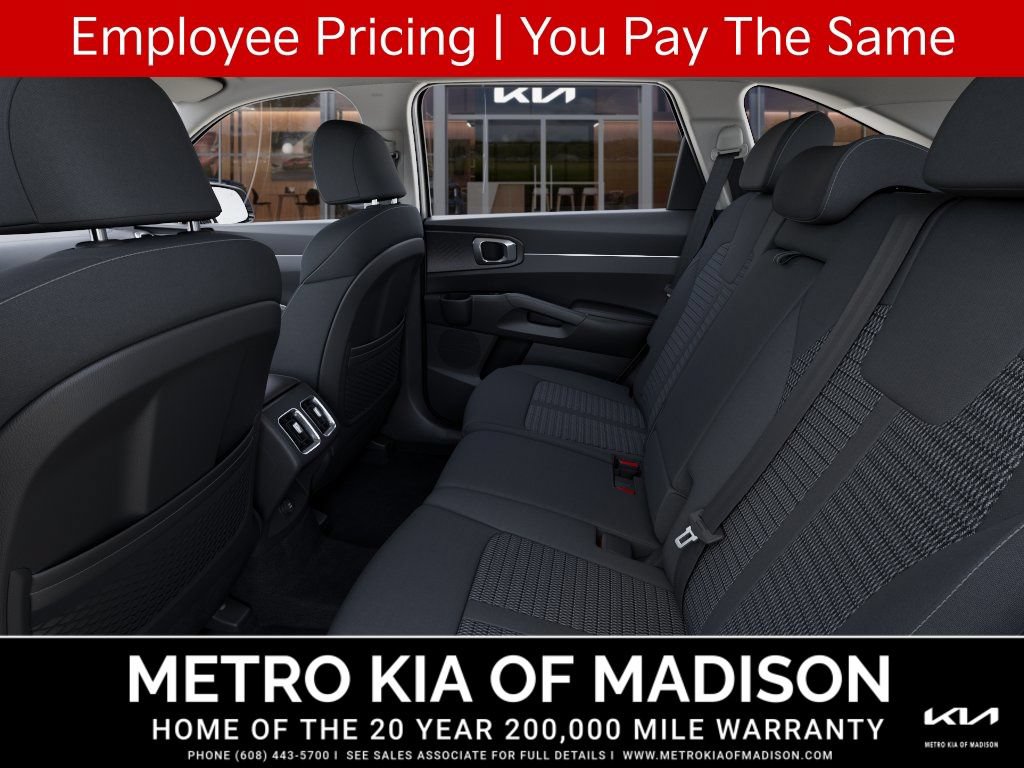 New 2026 Kia Sorento LX FWD image 18