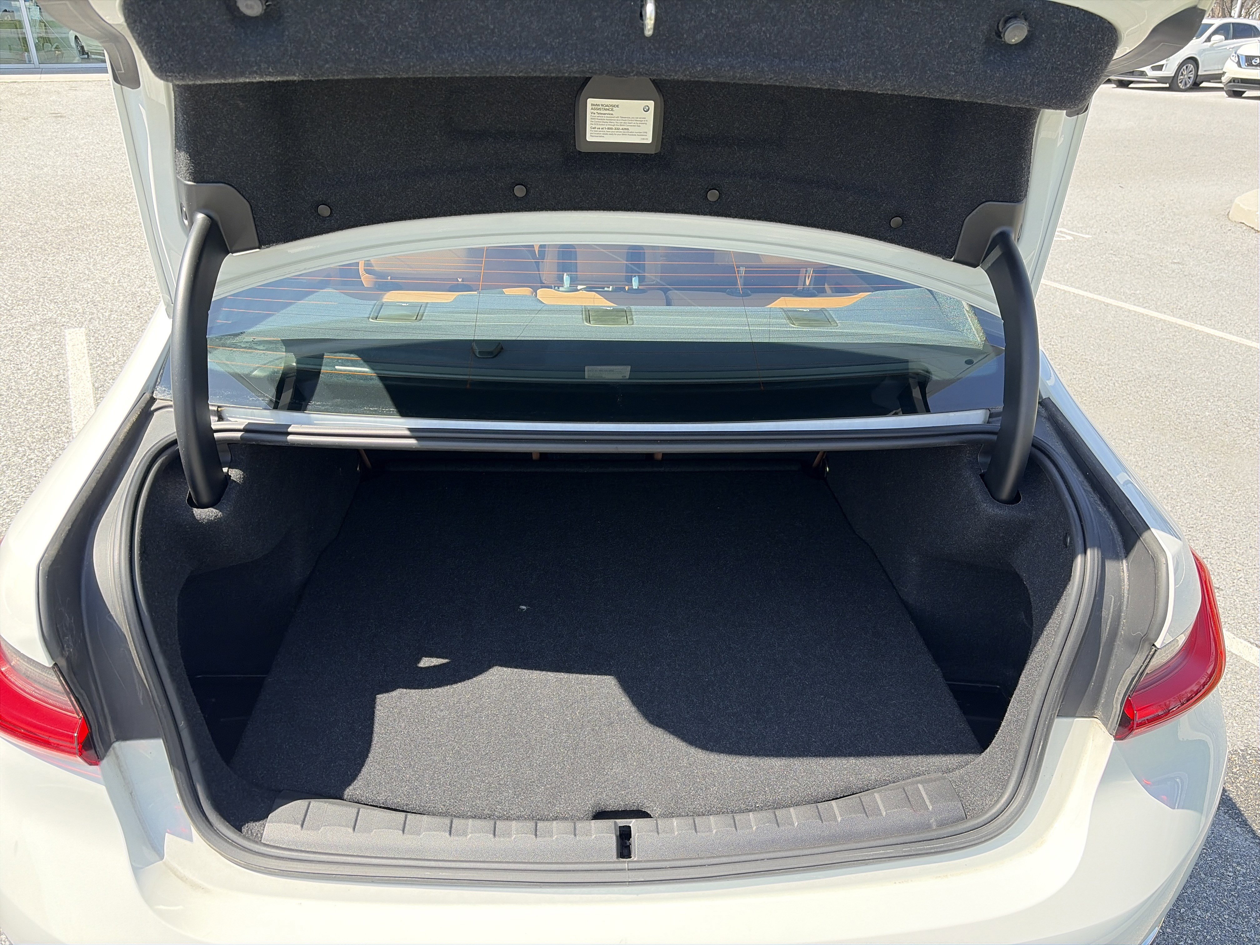 Used 2020 BMW 330i xDrive Sedan w/ Convenience Package image 27