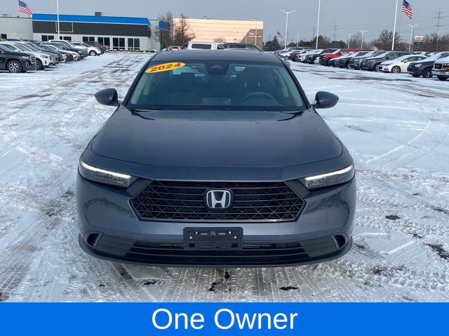 Used 2024 Honda Accord EX image 2